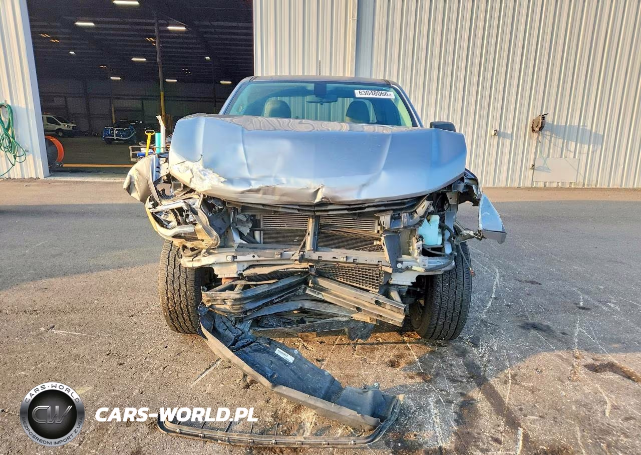 2019 Chevrolet Colorado VIN:1GCHSBEA1K1231125 - 5