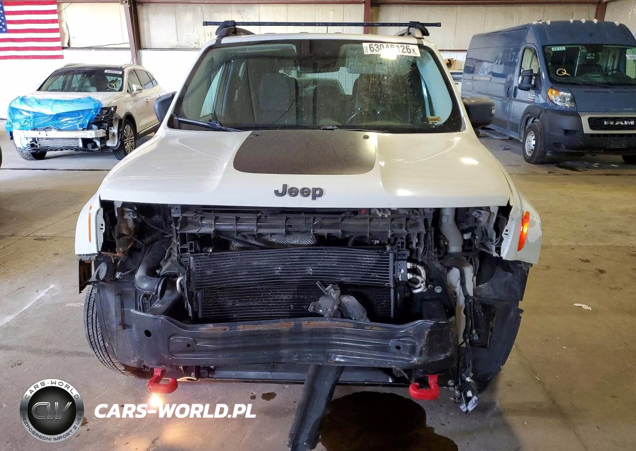 2015 Jeep Renegade Trailhawk VIN:ZACCJBCT0FPB80370 - 5