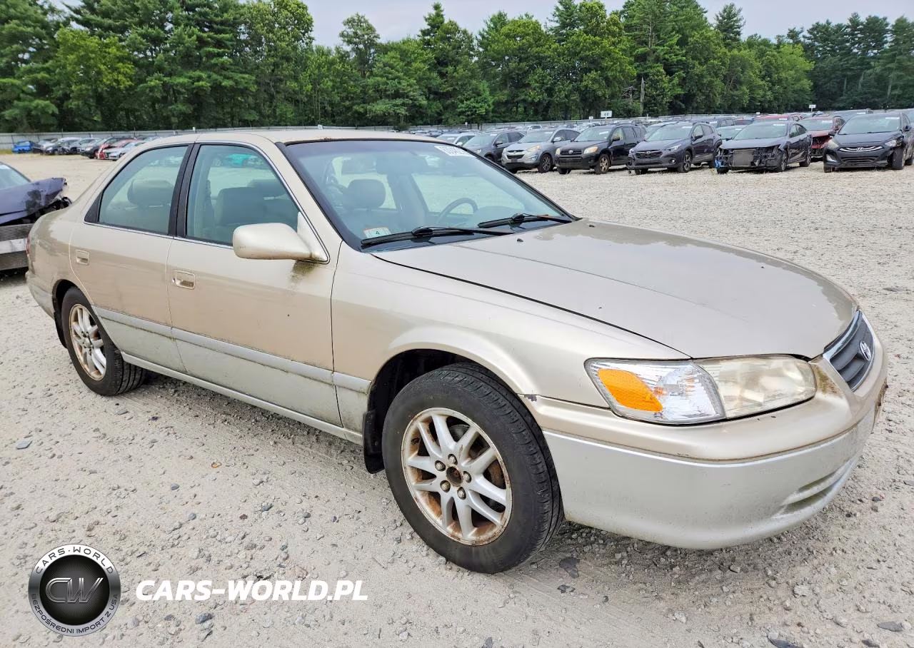2001 Toyota Camry Le V6 VIN:JT2BF28K710315039 - 4