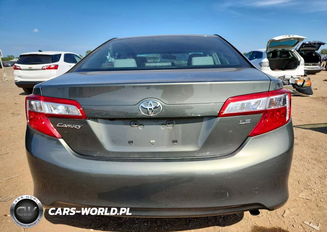 2014 Toyota Camry Le VIN:4T4BF1FK2ER379137 - 6