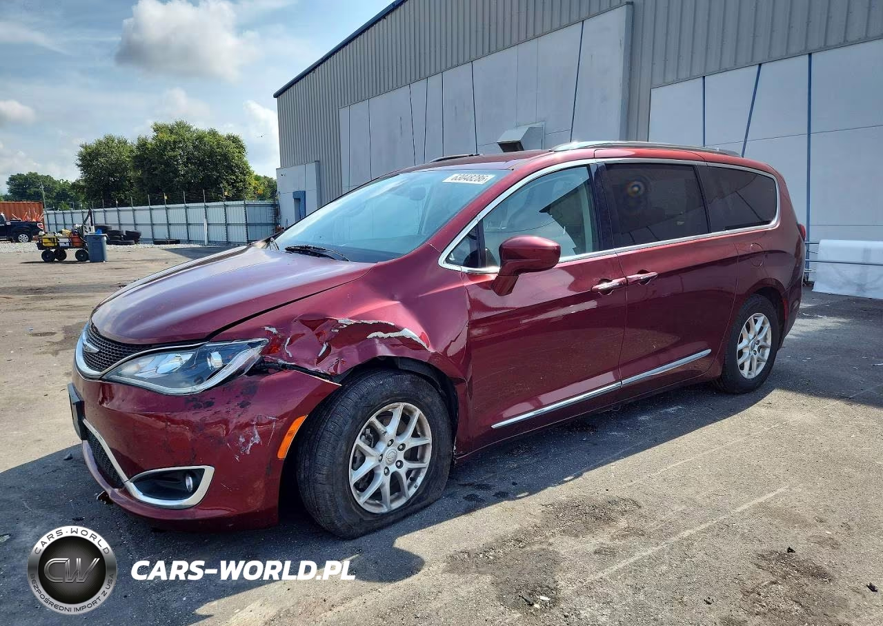 2020 Chrysler Pacifica Touring L