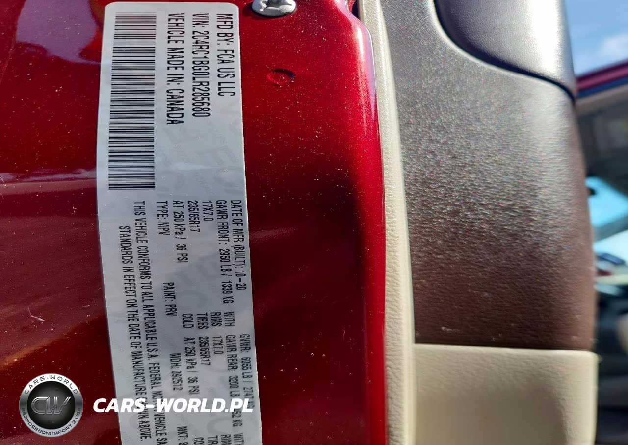 2020 Chrysler Pacifica Touring L VIN:2C4RC1BG0LR285680 - 13