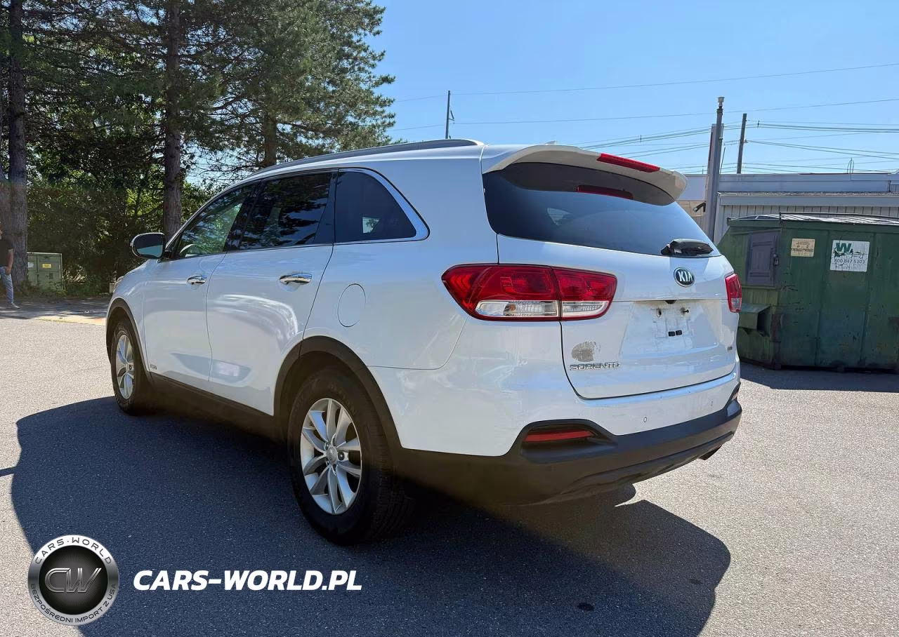 2017 Kia Sorento Lx VIN:5XYPGDA33HG329369 - 3