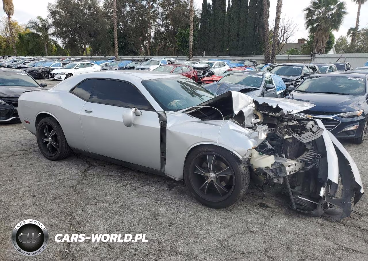 2012 Dodge Challenger Sxt VIN:2C3CDYAG3CH206641 - 4
