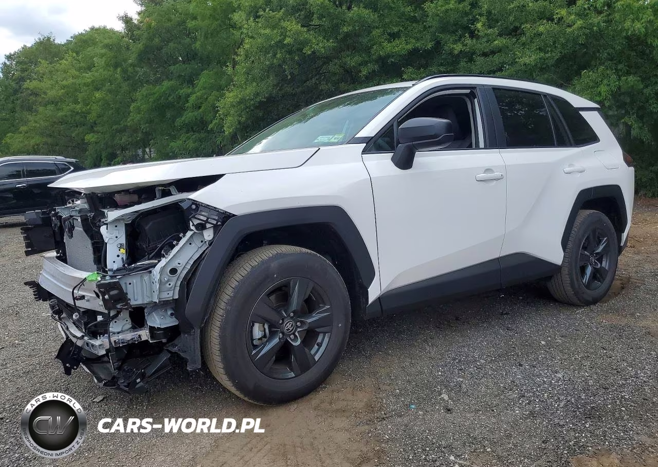 2026 Toyota Rav4 Le – zdjęcie 1 z 13