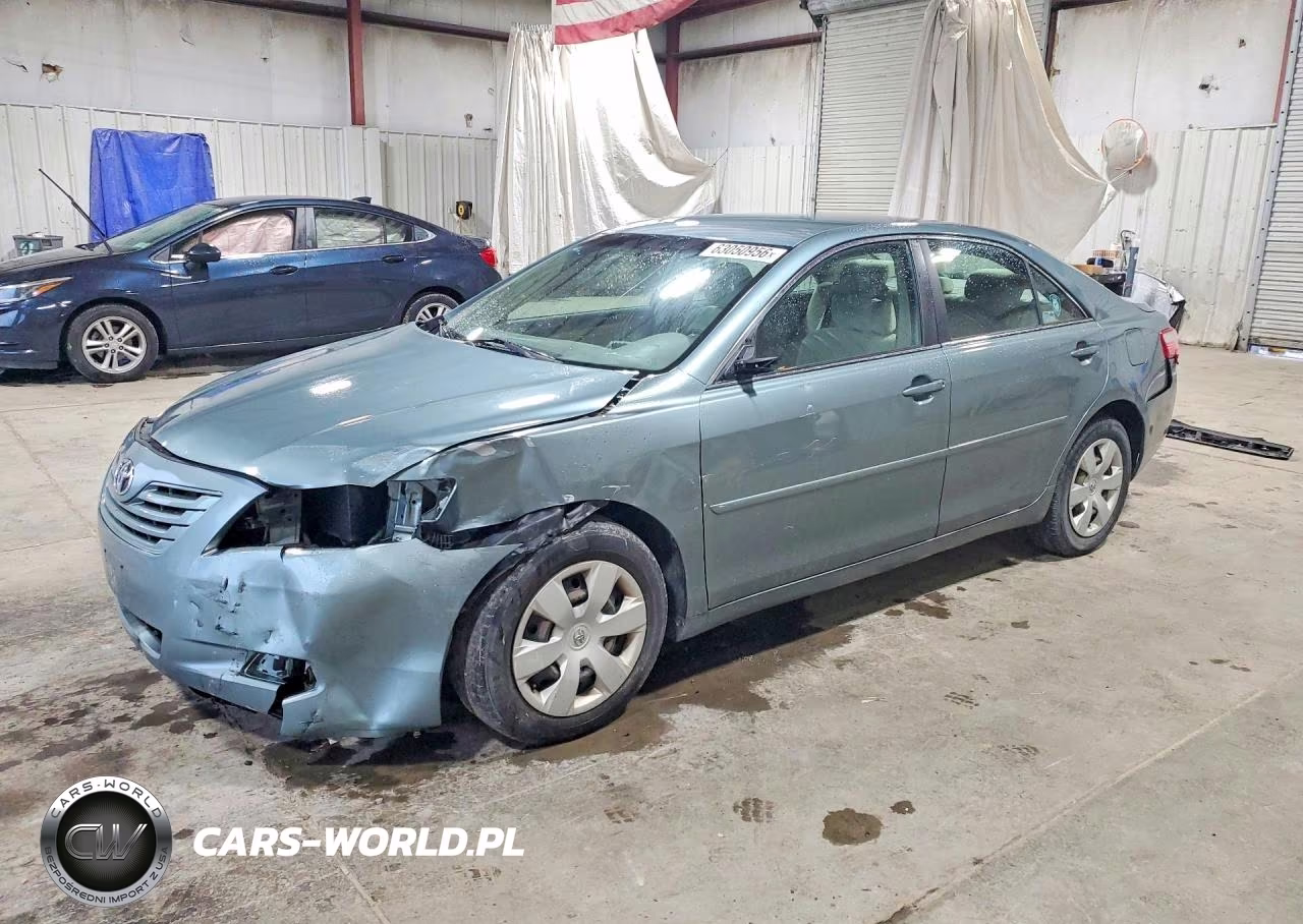 2009 Toyota Camry Le – zdjęcie 1 z 13