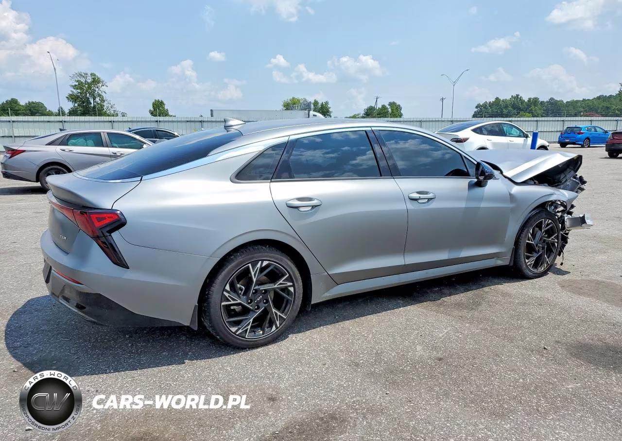 2026 Kia K5 Gt Line VIN:KNAG64J72T5443898 - 3