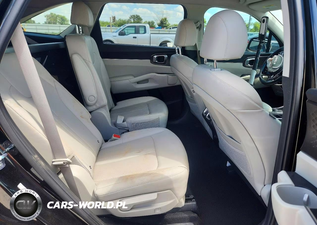 2022 Kia Sorento S VIN:KNDRG4LG2N5086263 - 11
