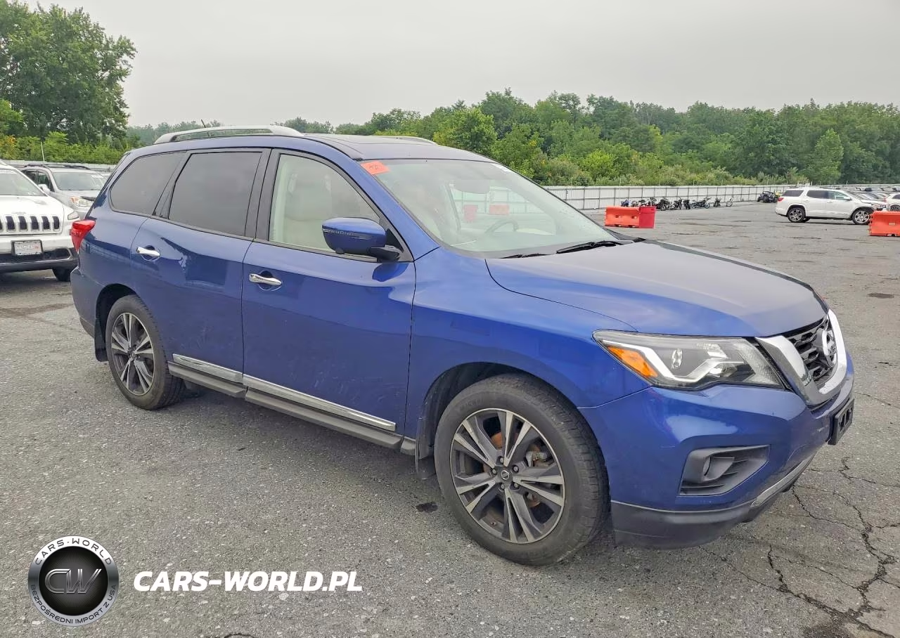 2018 Nissan Pathfinder Platinum VIN:5N1DR2MN0JC620741 - 4
