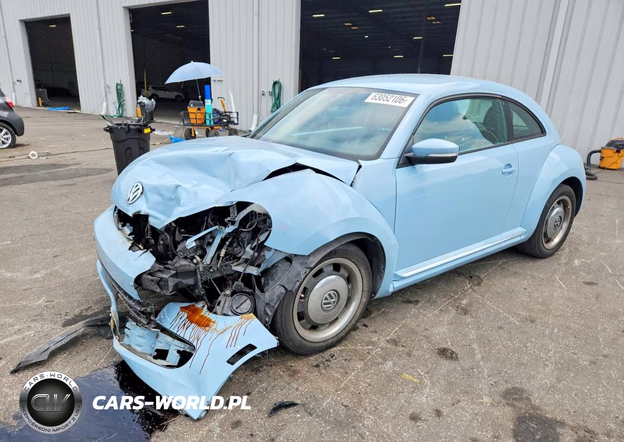 2012 Volkswagen Beetle – zdjęcie 1 z 12