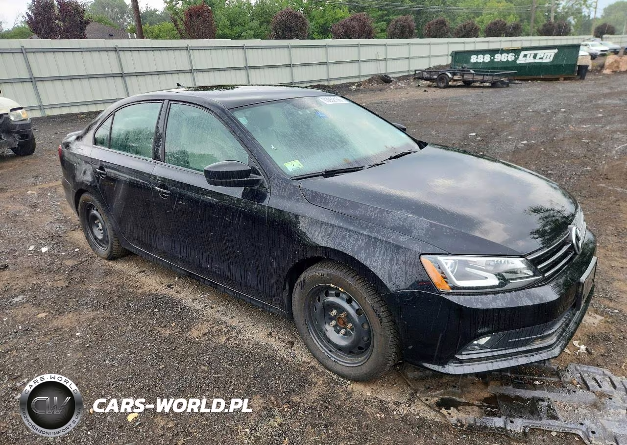 2016 Volkswagen Jetta Sport VIN:3VWB17AJ9GM387075 - 4