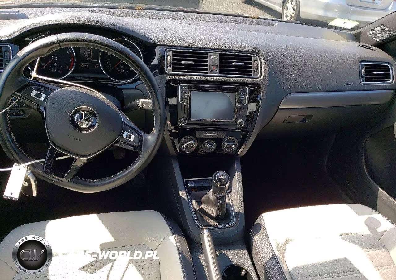 2016 Volkswagen Jetta Sport VIN:3VWB17AJ9GM387075 - 8