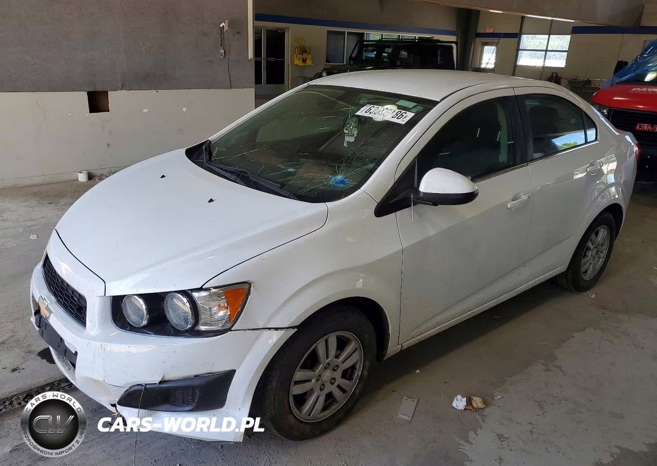 2015 Chevrolet Sonic Lt