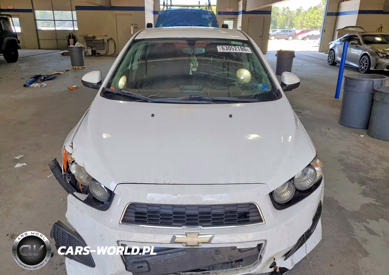 2015 Chevrolet Sonic Lt VIN:1G1JC5SG9F4164831 - 5