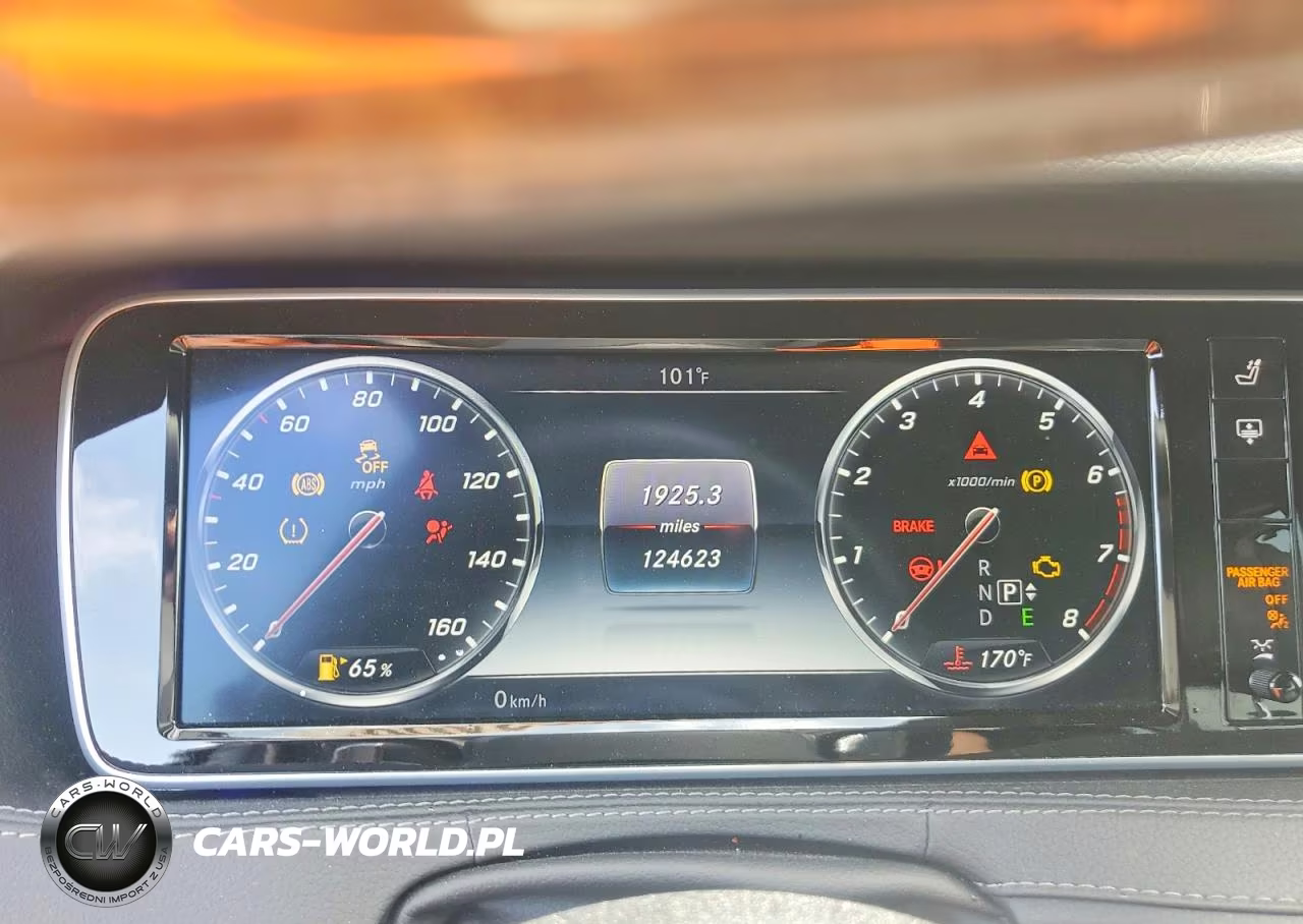 2015 Mercedes-Benz S 550 4Matic VIN:WDDUG8FBXFA151988 - 9