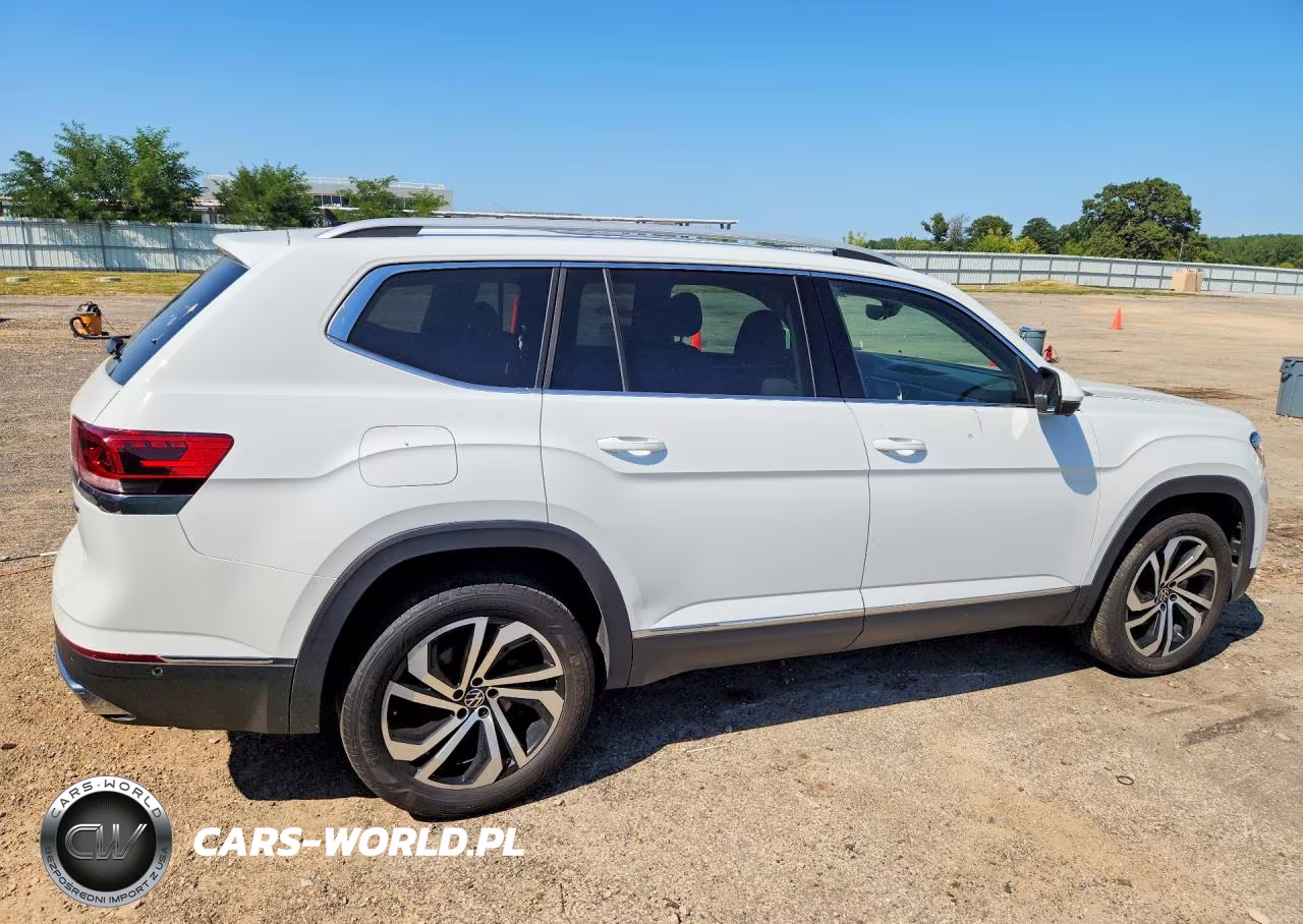 2021 Volkswagen Atlas Sel Premium VIN:1V2TP2CA1MC570598 - 3