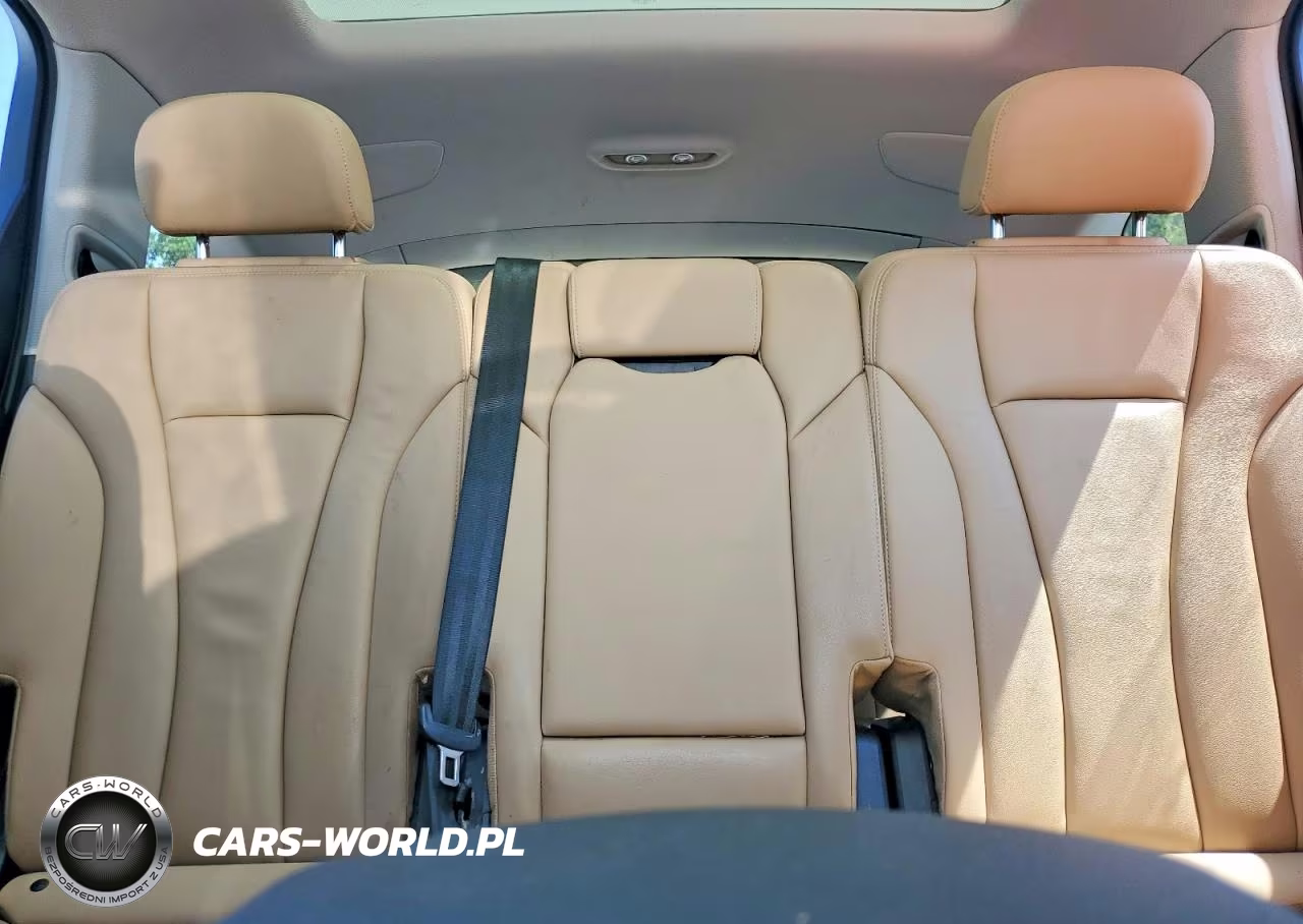 2015 Audi A8 L Quattro VIN:WAU32AFD0FN029353 - 10