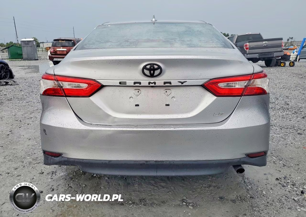 2019 Toyota Camry Le VIN:4T1B11HK0KU716602 - 6