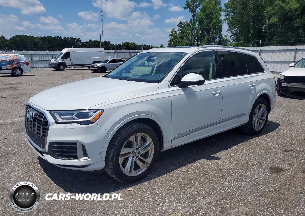 2020 Audi Q7 Premium Plus