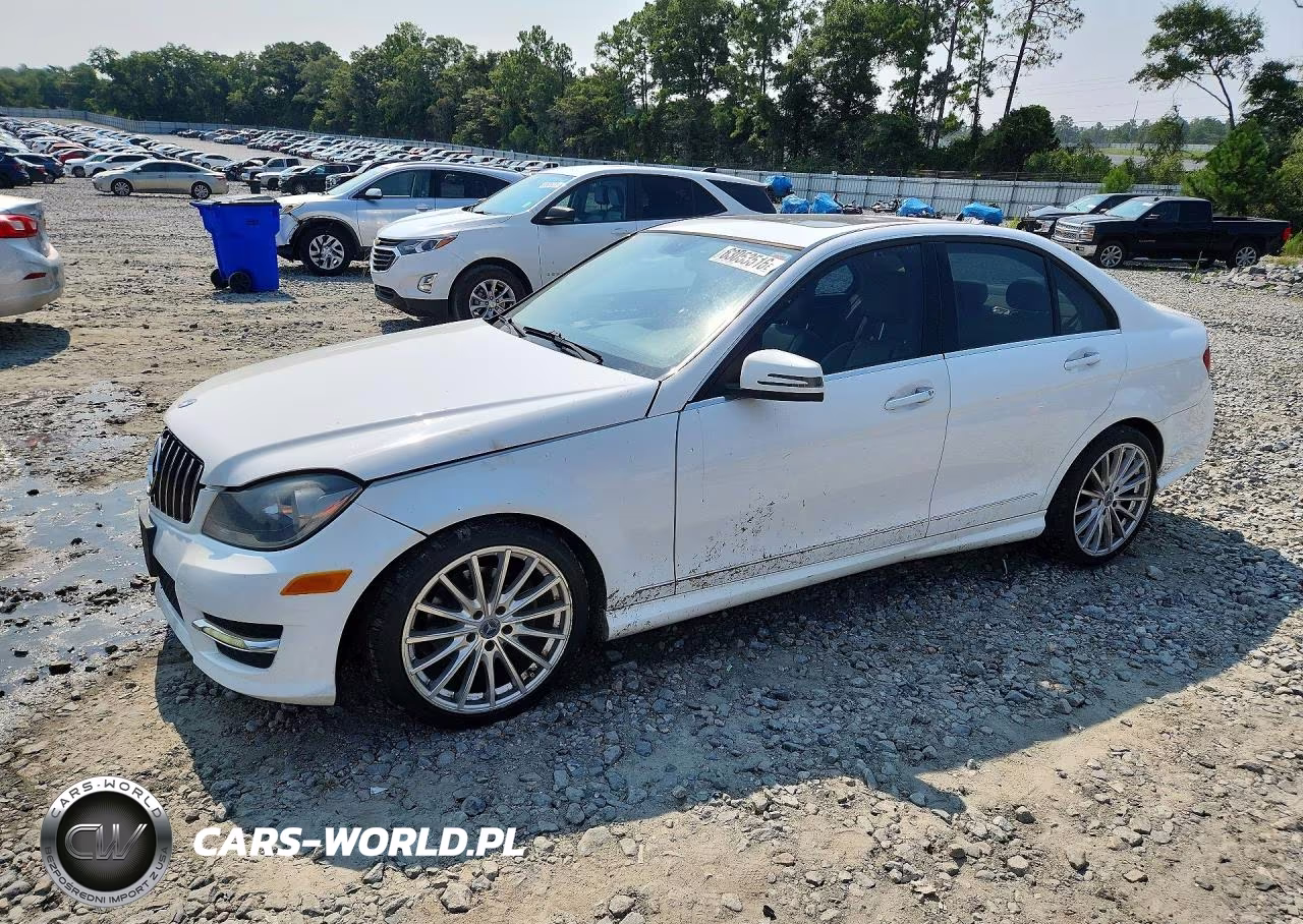 2014 Mercedes-Benz C 250 – zdjęcie 1 z 12