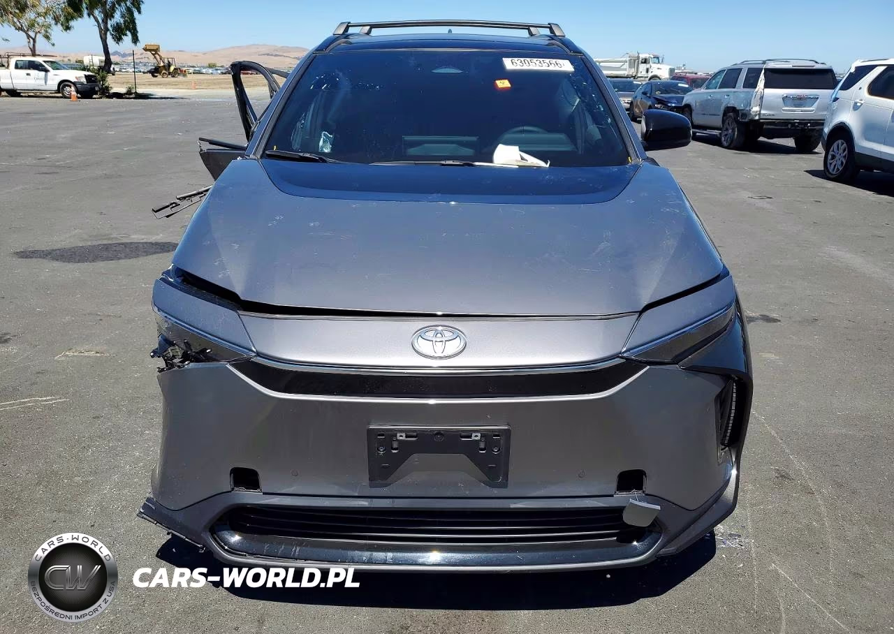 2024 Toyota Bz4X Xle VIN:JTMABACA4RA085070 - 5