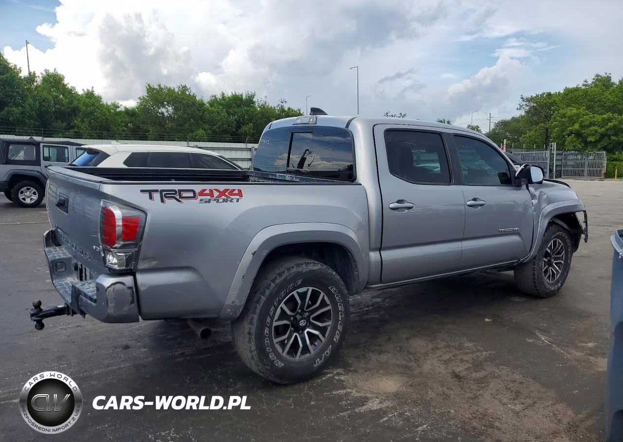 2021 Toyota Tacoma Trd Sport VIN:3TMCZ5AN6MM379888 - 3