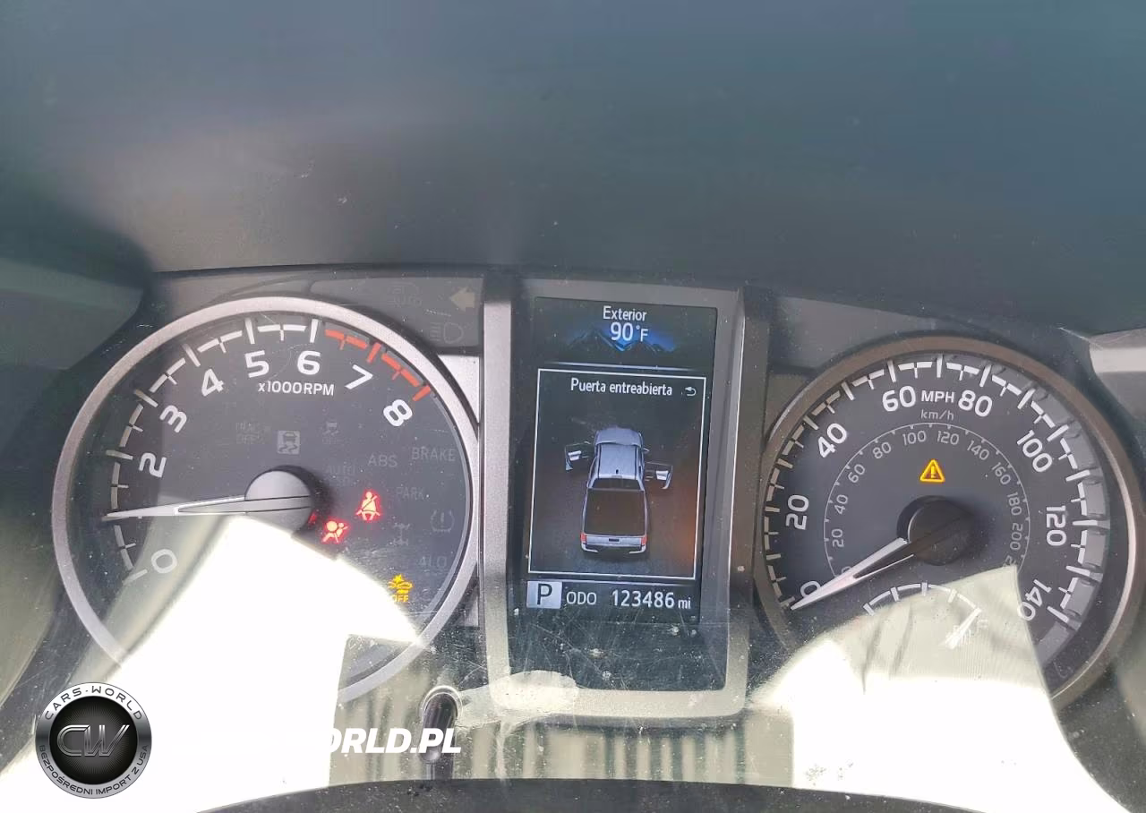 2021 Toyota Tacoma Trd Sport VIN:3TMCZ5AN6MM379888 - 9