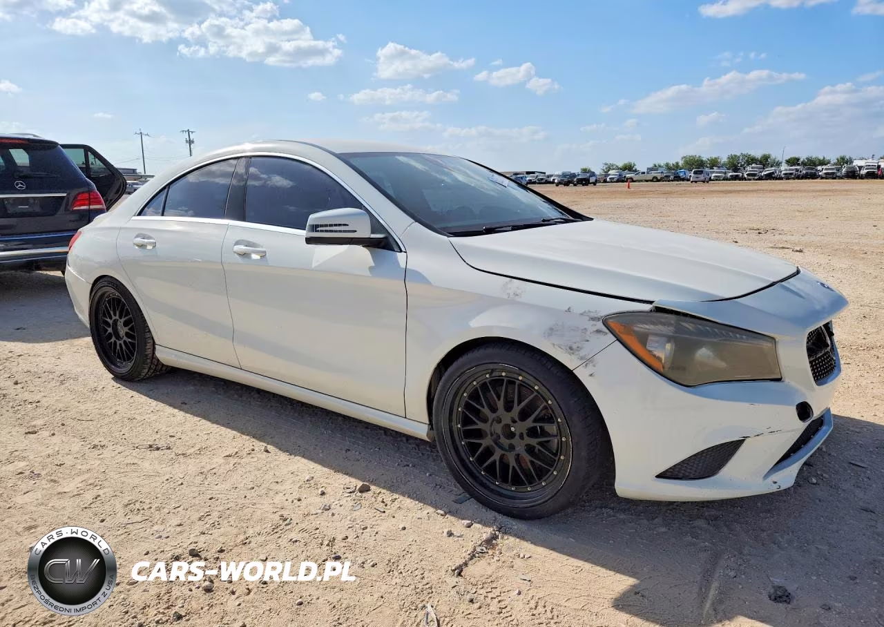2016 Mercedes-Benz Cla 250 VIN:WDDSJ4EB3GN339054 - 4