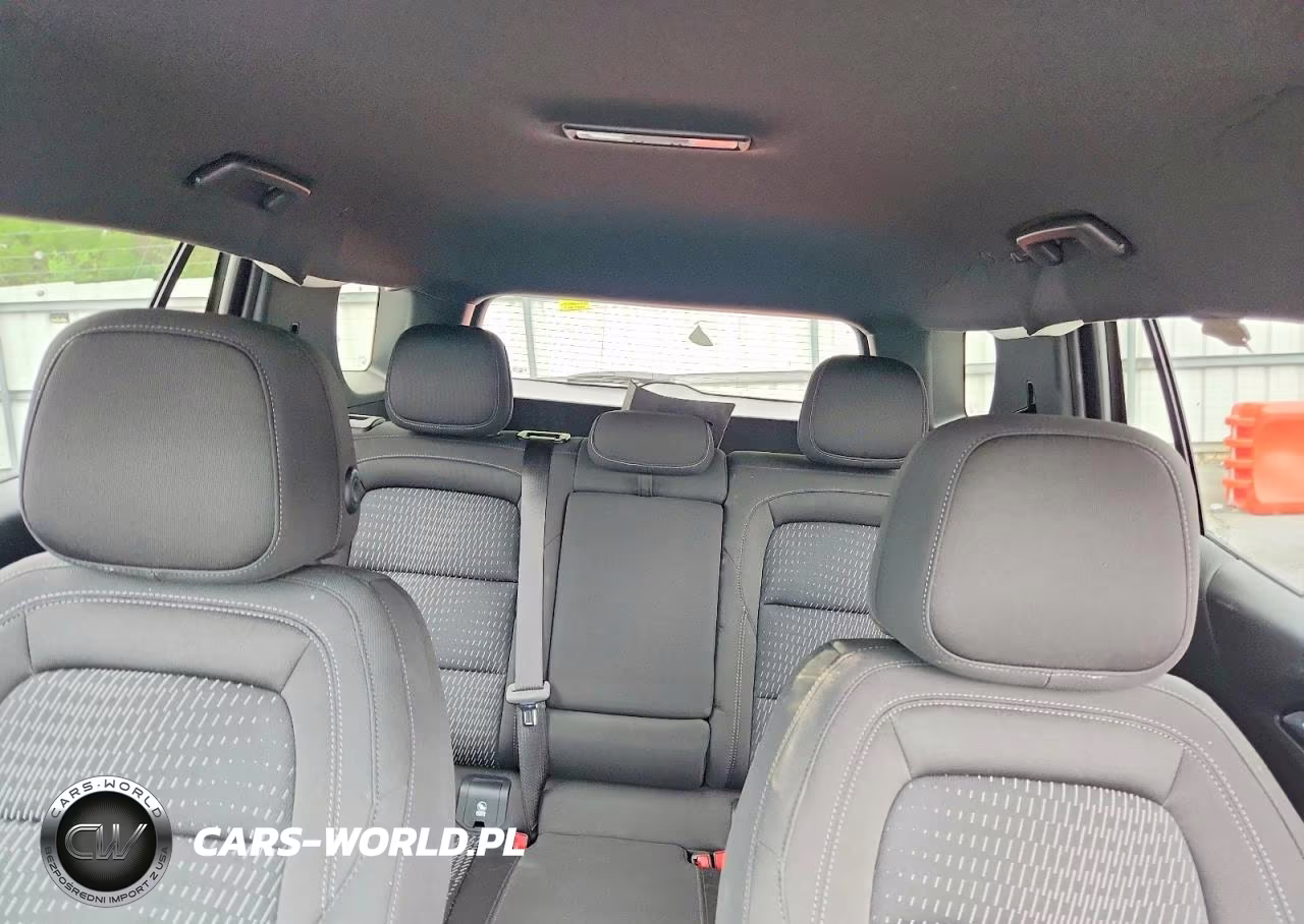 2026 Chevrolet Equinox Lt VIN:3GNAXPEG4TL330561 - 10