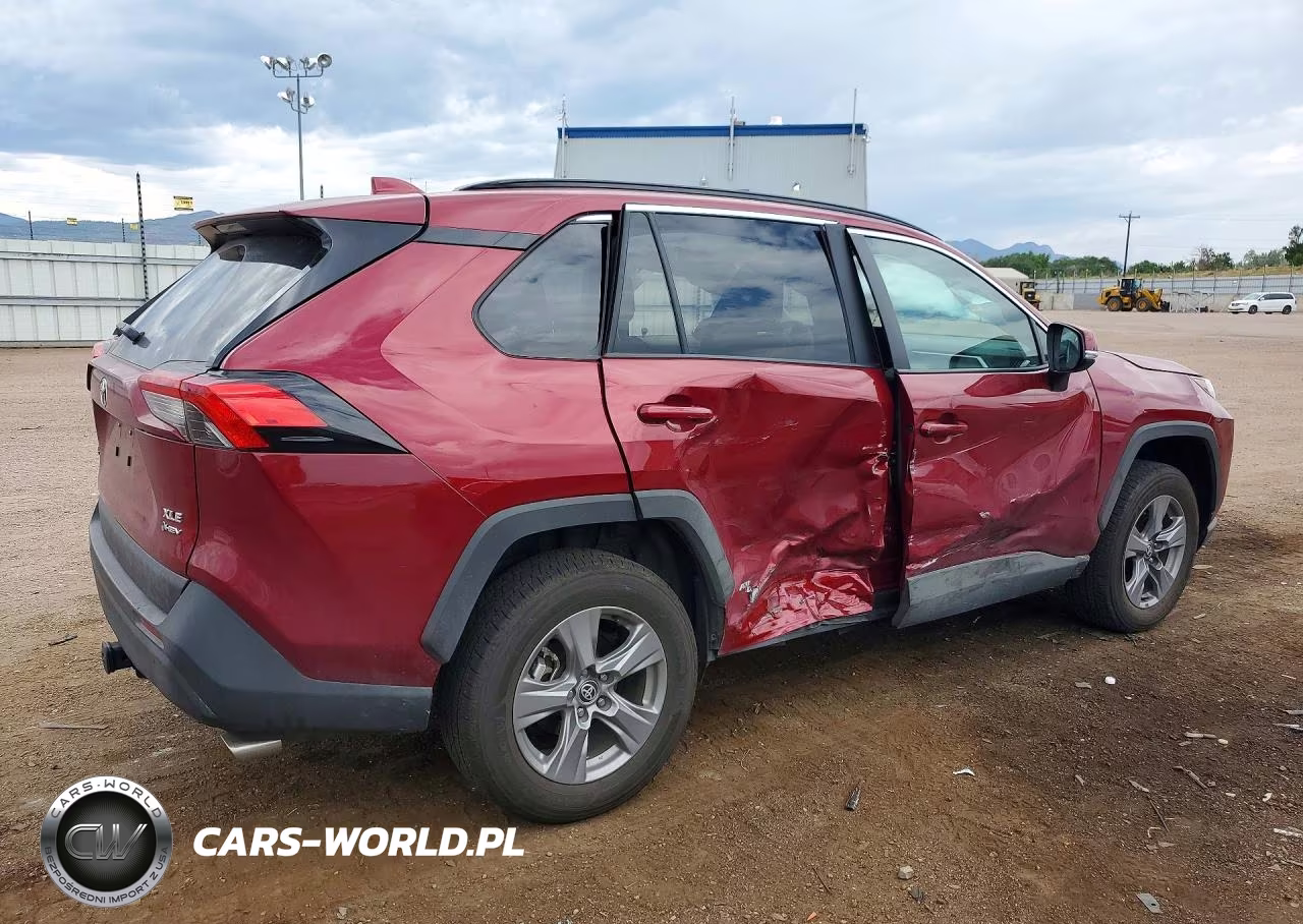 2025 Toyota Rav4 Hybrid Xle VIN:4T3RWRFV1SU191228 - 3