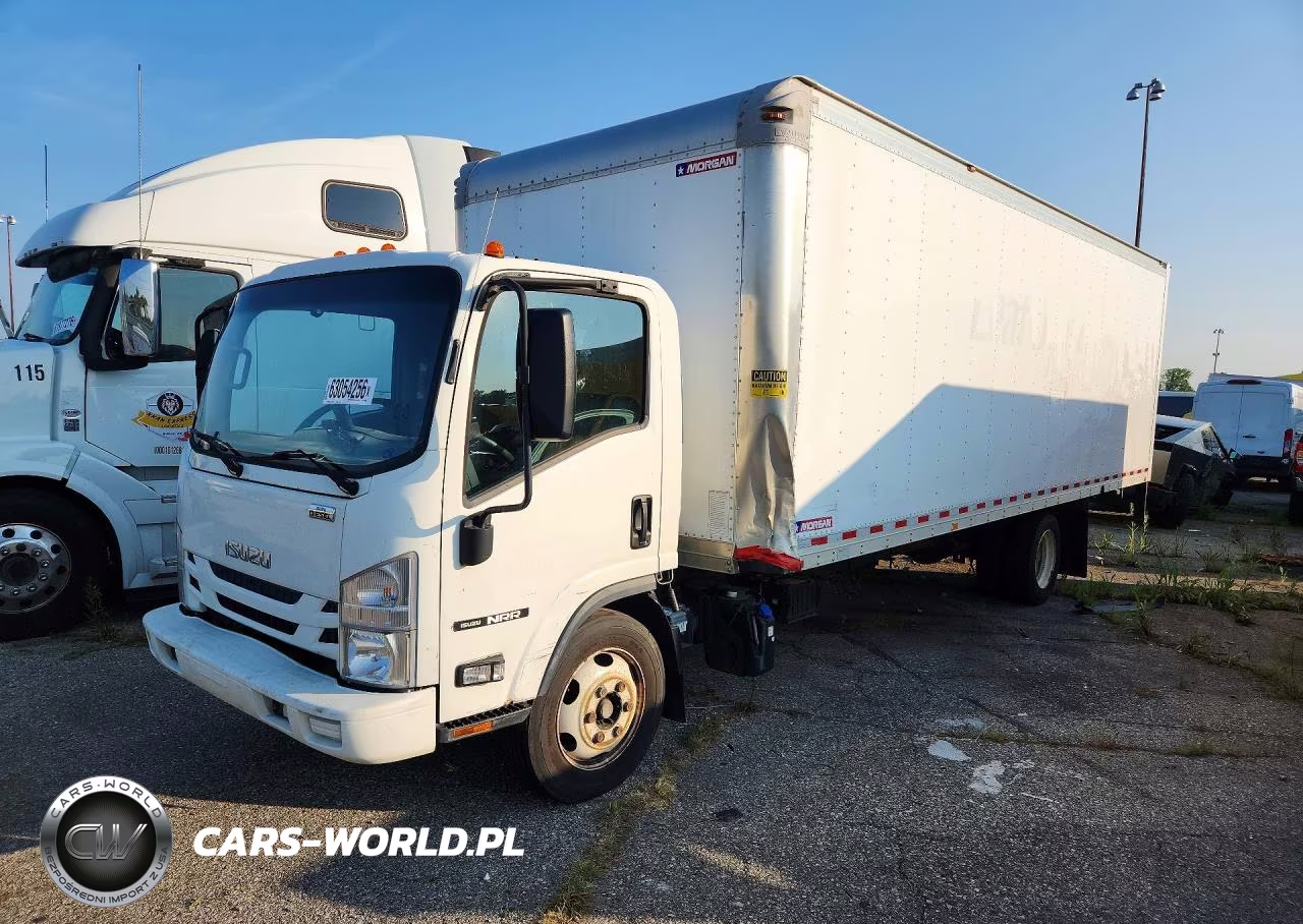 2017 Isuzu Nrr