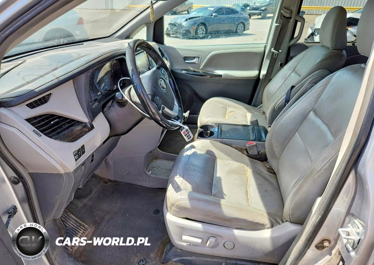 2018 Toyota Sienna Xle 8-Passenger VIN:5TDYZ3DCXJS916438 - 7