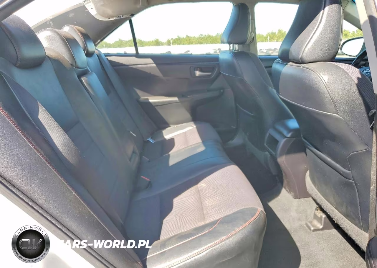 2017 Toyota Camry Se VIN:4T1BF1FK9HU388853 - 10