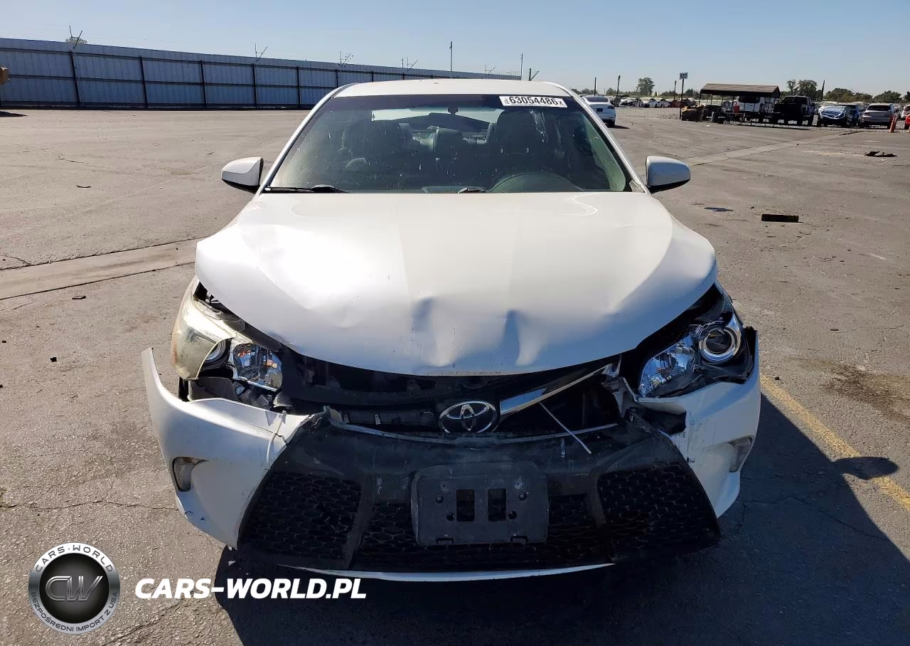 2017 Toyota Camry Se VIN:4T1BF1FK9HU388853 - 5