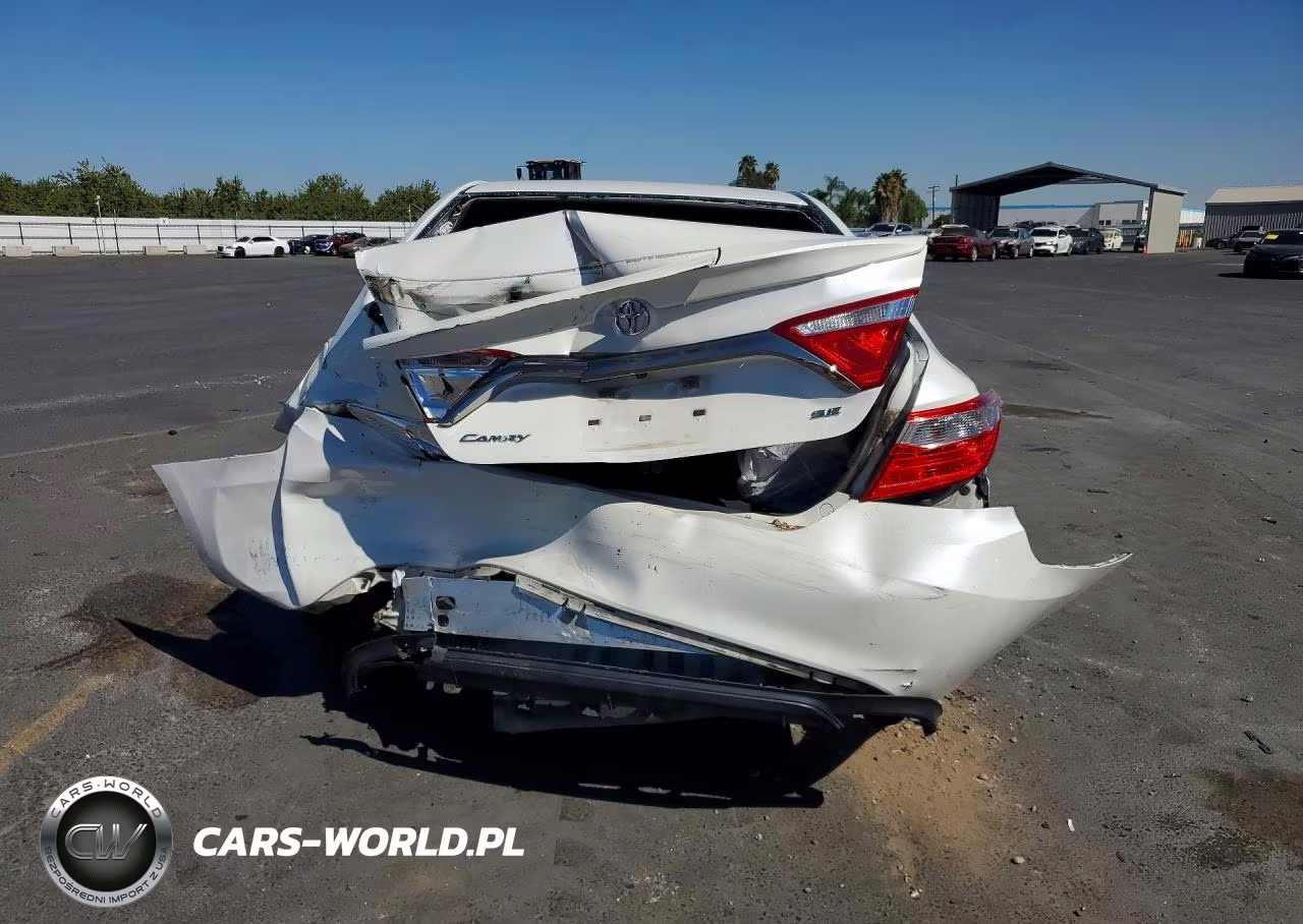 2017 Toyota Camry Se VIN:4T1BF1FK9HU388853 - 6
