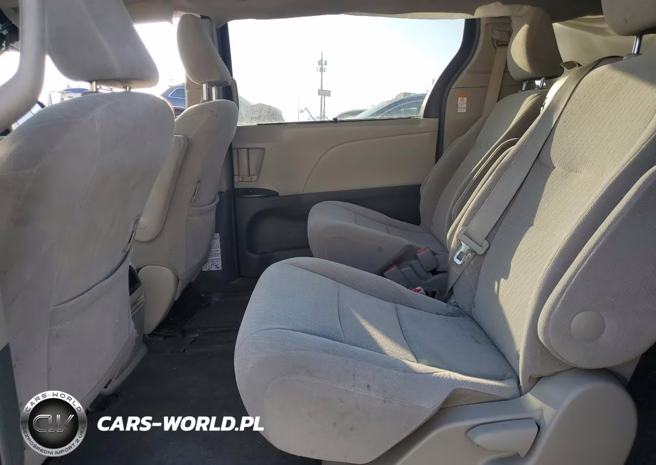 2017 Toyota Sienna Le VIN:5TDKZ3DCXHS883585 - 11