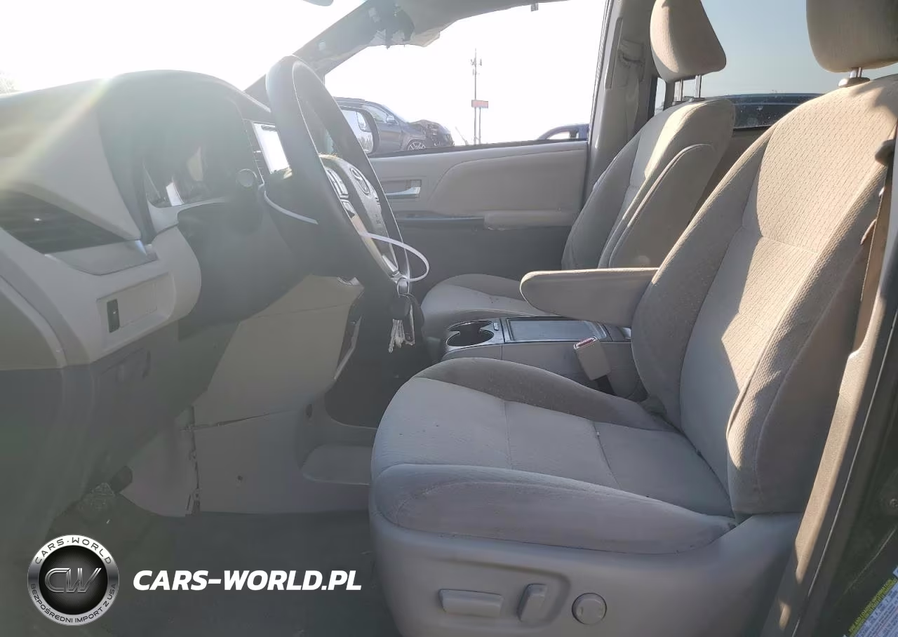 2017 Toyota Sienna Le VIN:5TDKZ3DCXHS883585 - 7