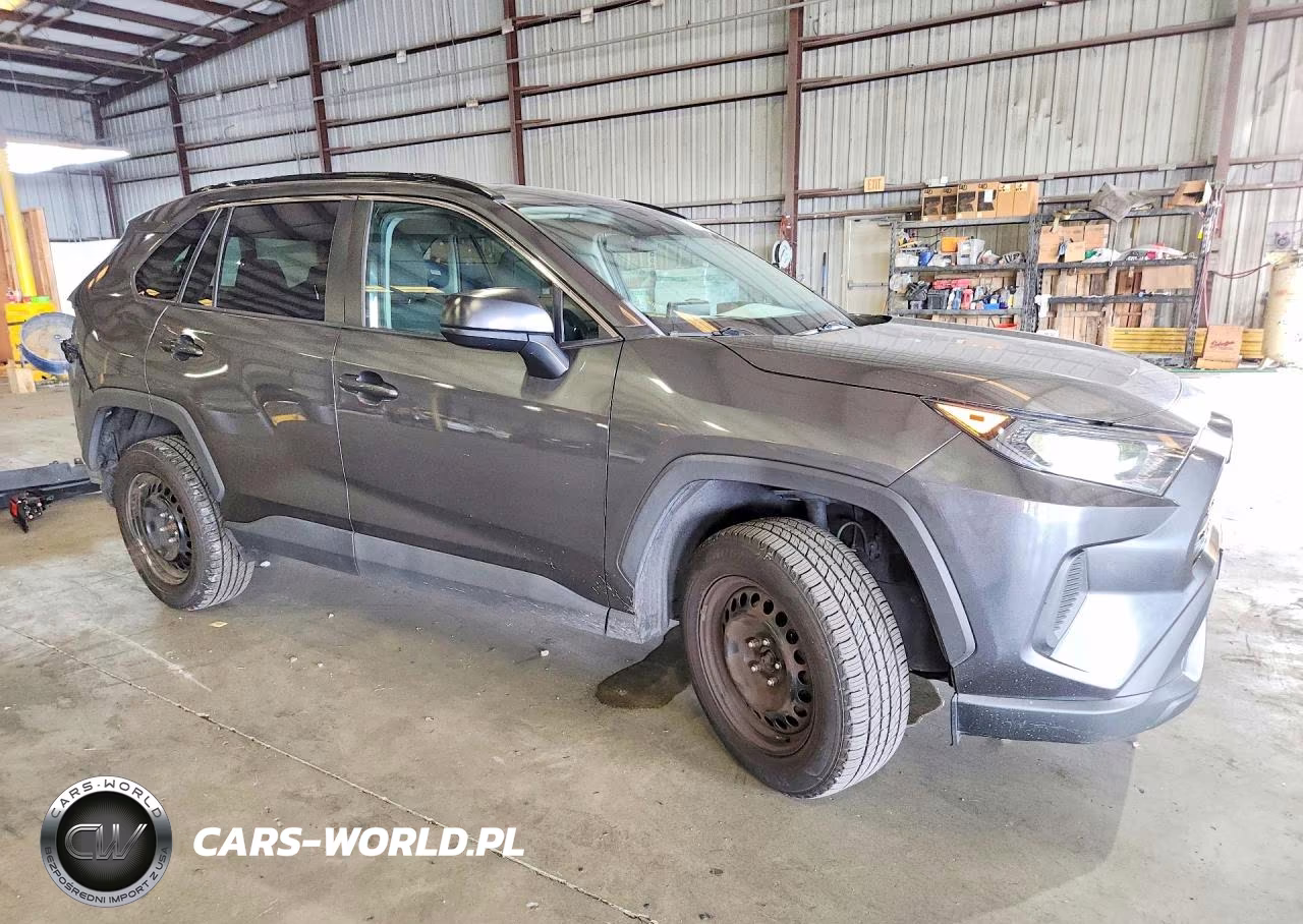 2021 Toyota Rav4 Le VIN:2T3F1RFV2MW181876 - 4