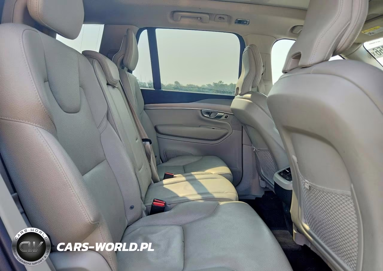 2022 Volvo Xc90 T5 Momentum VIN:YV4102PK1N1836700 - 11