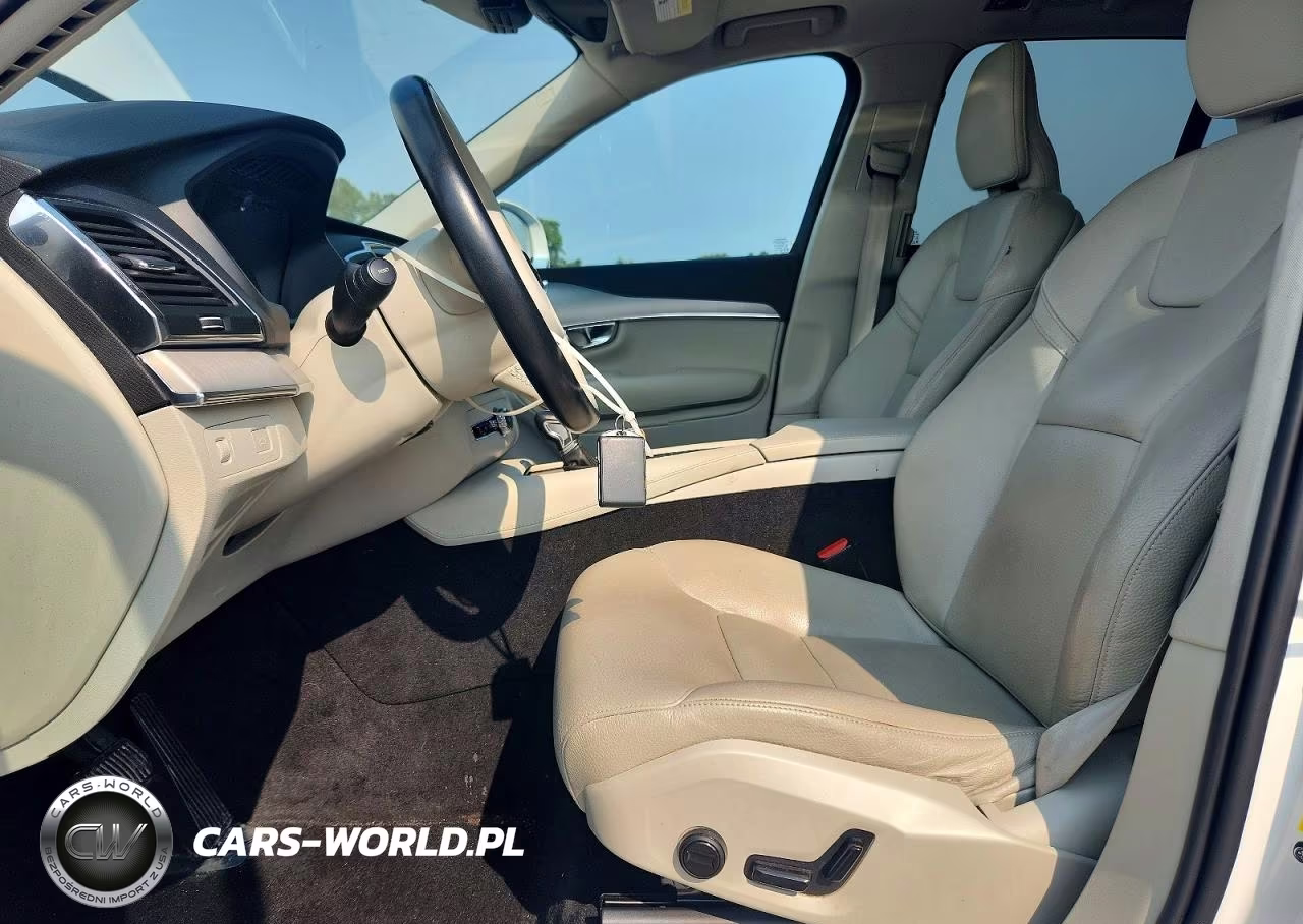 2022 Volvo Xc90 T5 Momentum VIN:YV4102PK1N1836700 - 7