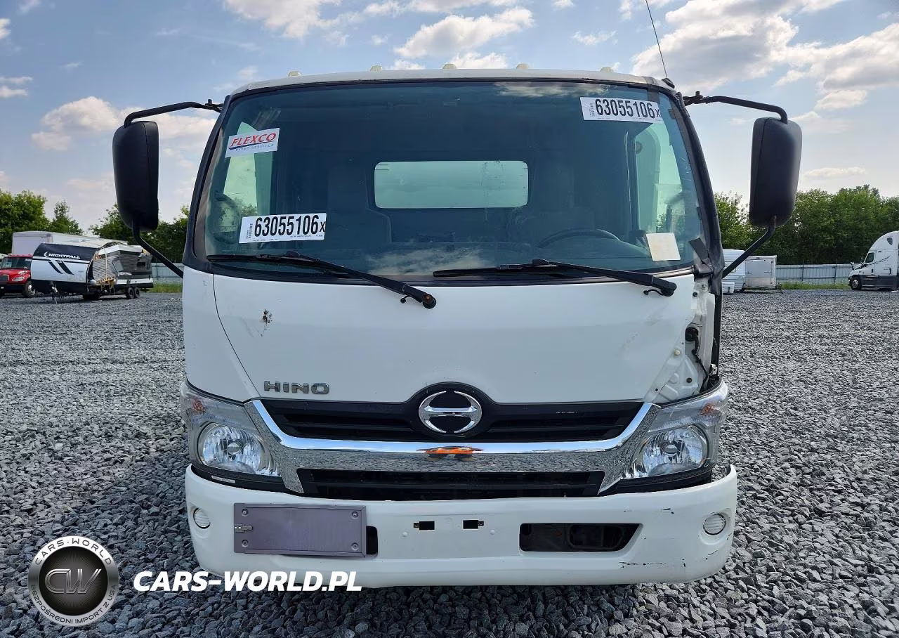 2015 Hino 195 Delivery Truck VIN:JHHKDM2HXFK001089 - 5