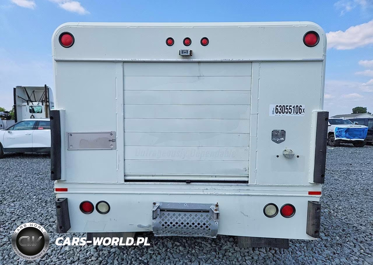 2015 Hino 195 Delivery Truck VIN:JHHKDM2HXFK001089 - 6