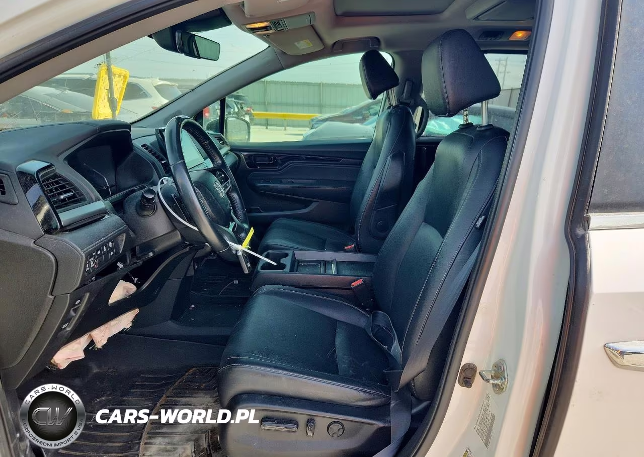 2021 Honda Odyssey Touring VIN:5FNRL6H85MB017878 - 7