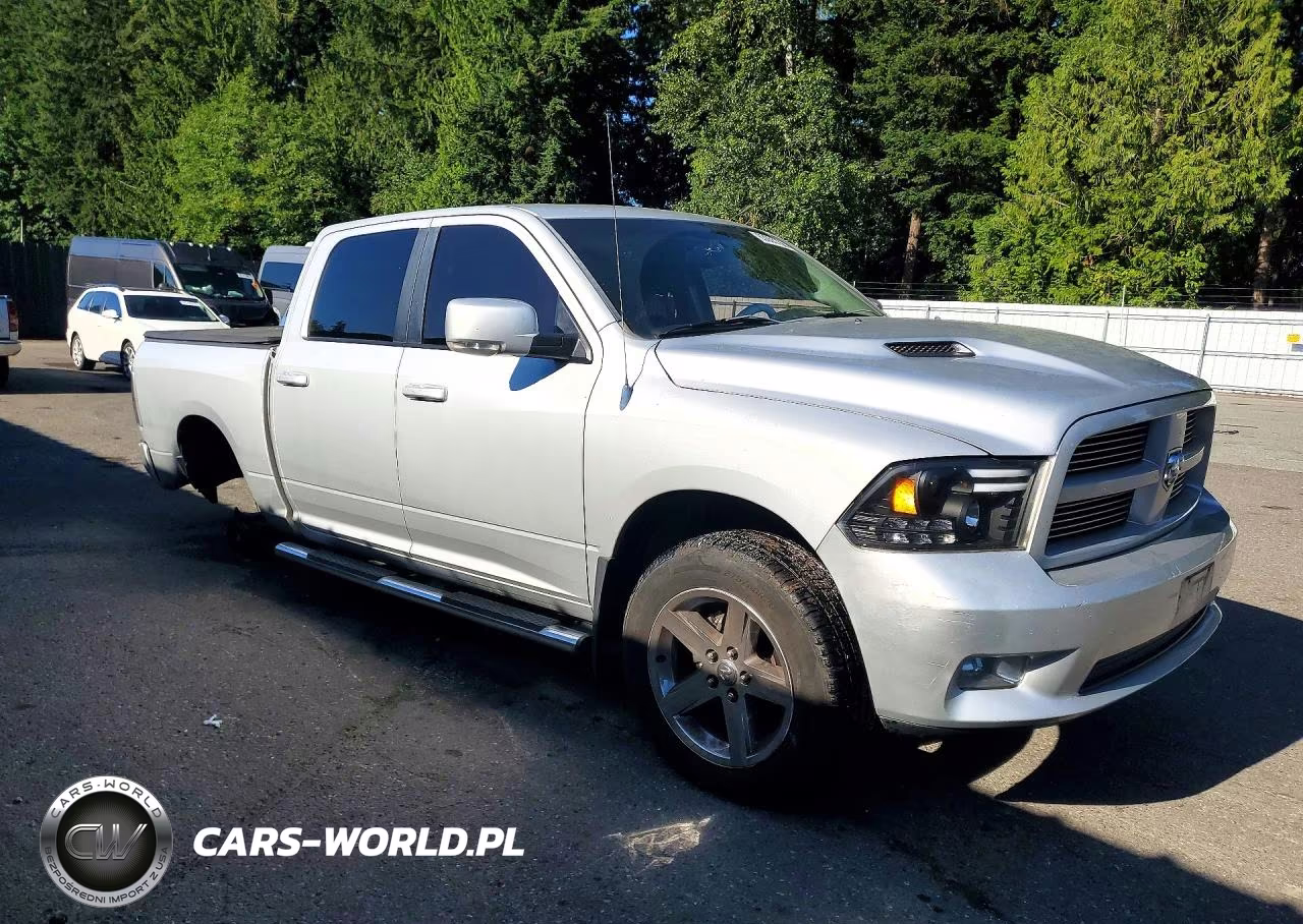 2011 Dodge Ram 1500 VIN:1D7RV1CT1BS681674 - 4