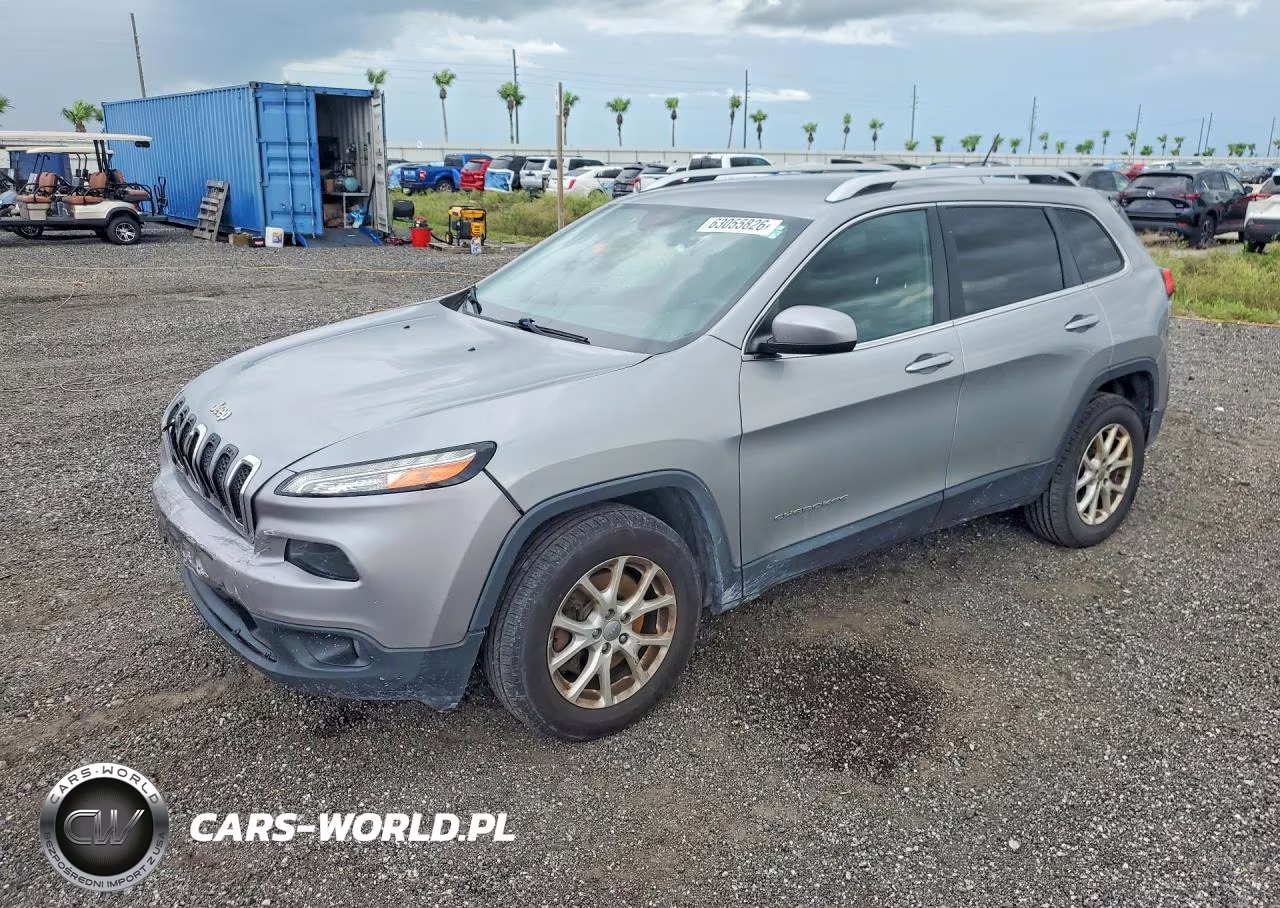 2015 Jeep Cherokee Latitude – zdjęcie 1 z 12
