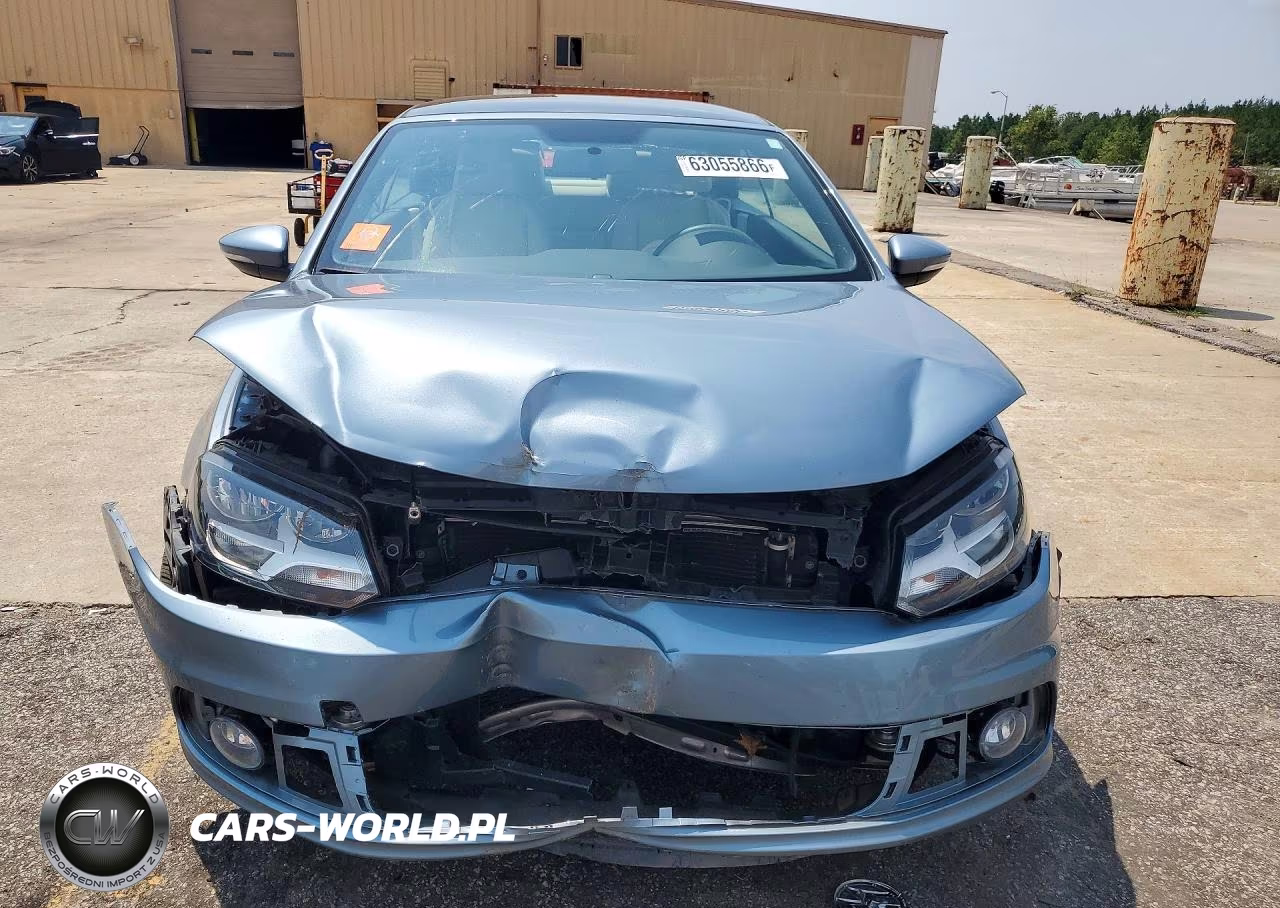 2014 Volkswagen Eos Komfort VIN:WVWBW8AH7EV000498 - 5