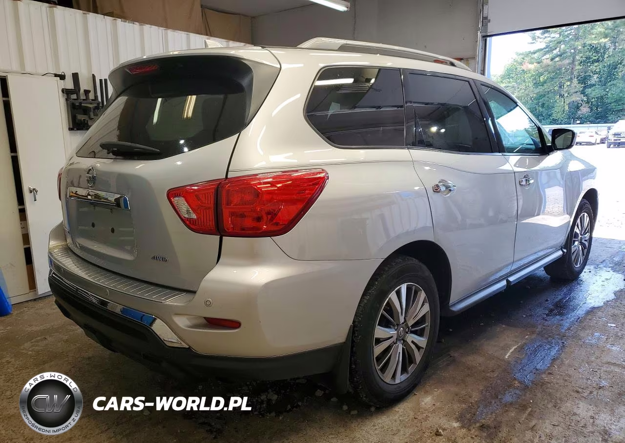 2020 Nissan Pathfinder S VIN:5N1DR2AM4LC618313 - 3