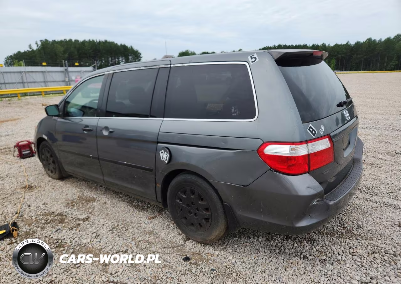 2007 Honda Odyssey Lx VIN:5FNRL38237B077012 - 2