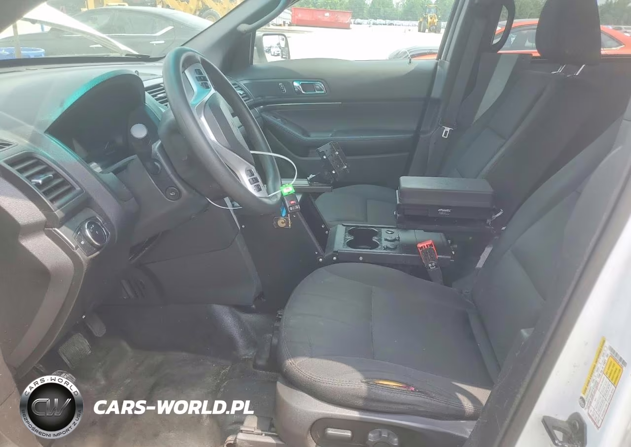 2015 Ford Explorer Police Interceptor VIN:1FM5K8AR5FGB13692 - 7