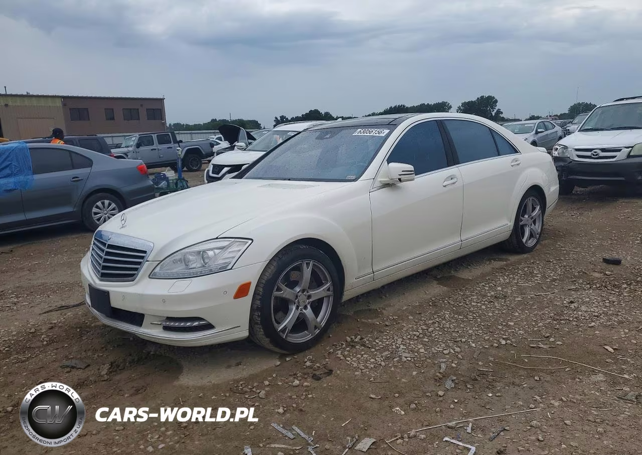 2013 Mercedes-Benz S 550 4Matic – zdjęcie 1 z 12